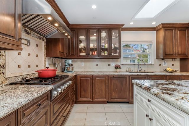 2895 Lorain Road, San Marino, CA 91108