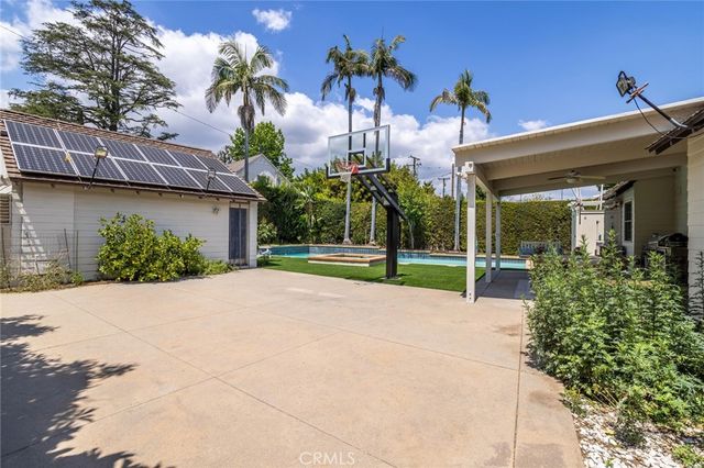 2895 Lorain Road, San Marino, CA 91108