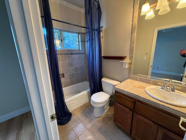 2775 Butters Dr, Oakland, CA 94602