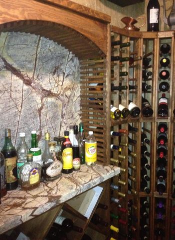 9544 N Larkspur Avenue, Fresno, CA 93720