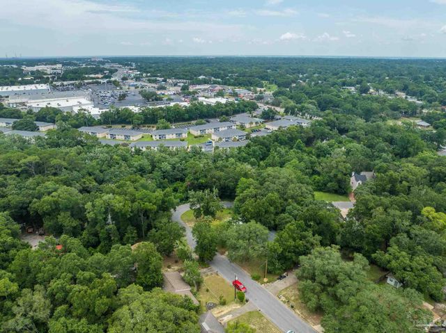 6108 Walton St, Pensacola, FL 32503
