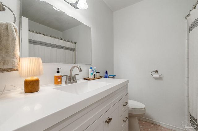 6108 Walton St, Pensacola, FL 32503