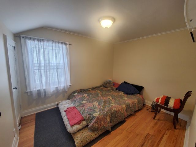 4158 W Wellington Avenue, Chicago, IL 60641