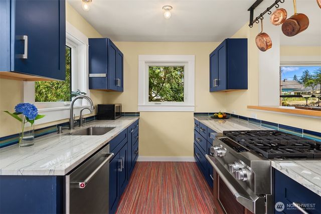 4858 S Orcas Street, Seattle, WA 98118