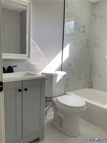 1874 Sherwood Rd, Petersburg, VA 23805
