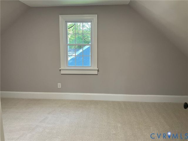 1874 Sherwood Rd, Petersburg, VA 23805