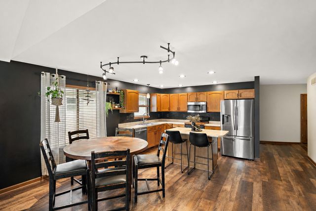 5407 Marigold Lane, Valparaiso, IN 46383