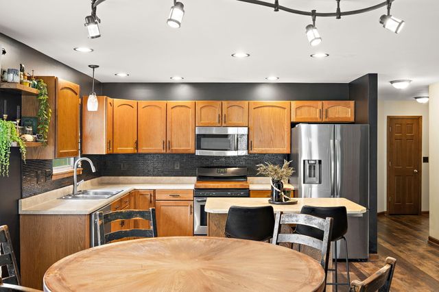 5407 Marigold Lane, Valparaiso, IN 46383