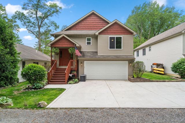 5407 Marigold Lane, Valparaiso, IN 46383