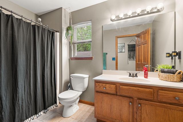 5407 Marigold Lane, Valparaiso, IN 46383