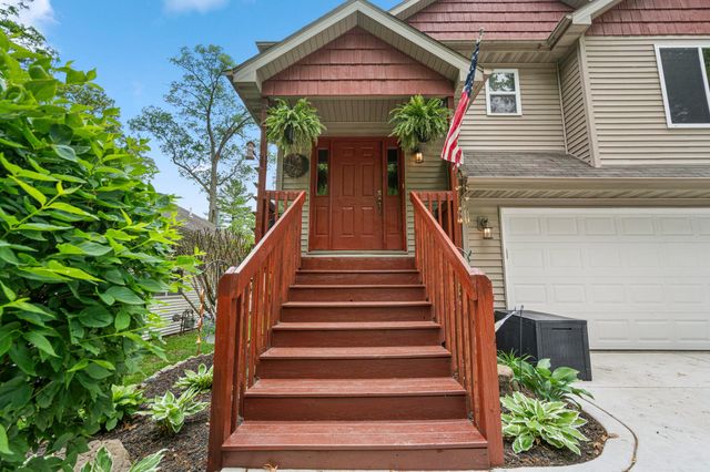 5407 Marigold Lane, Valparaiso, IN 46383