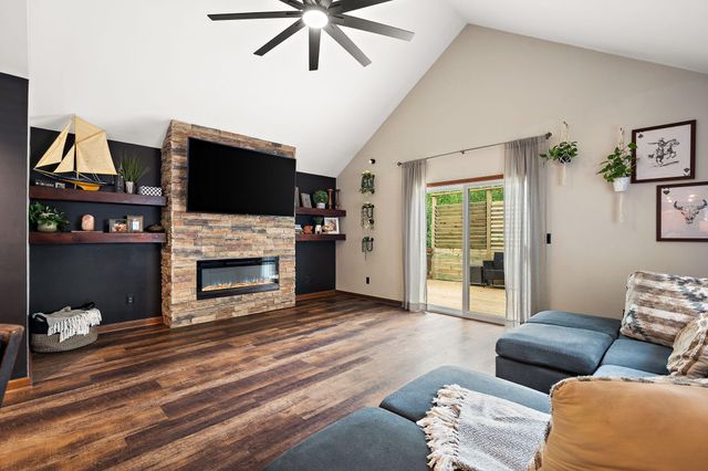 5407 Marigold Lane, Valparaiso, IN 46383