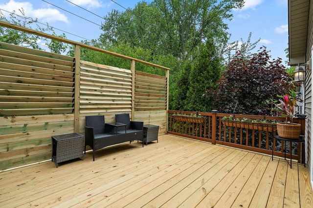 5407 Marigold Lane, Valparaiso, IN 46383