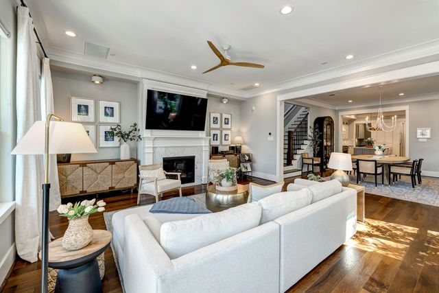 1227 Waverly Street, Houston, TX 77008