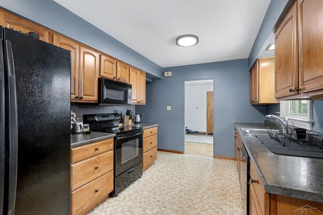 1308 N Dewitt Street, Bay City, MI 48706