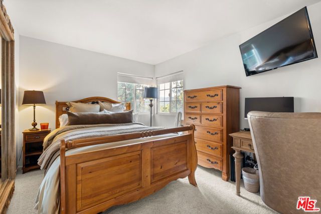 7282 Woodvale Court, West Hills (los Angeles), CA 91307