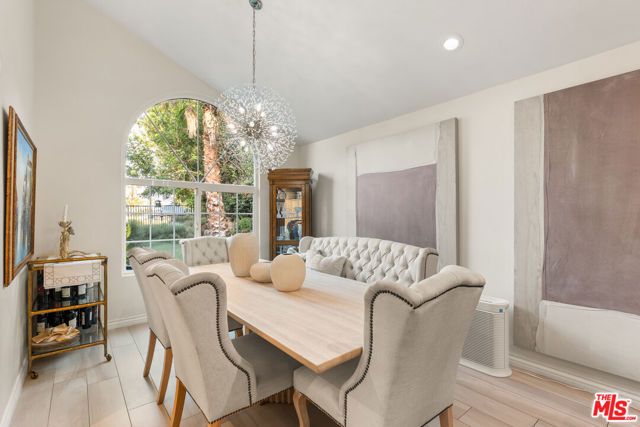 7282 Woodvale Court, West Hills (los Angeles), CA 91307