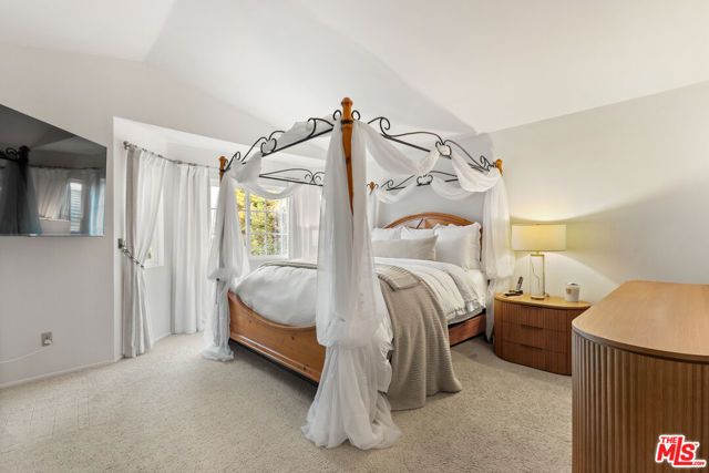 7282 Woodvale Court, West Hills (los Angeles), CA 91307