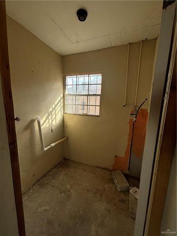 3117 S Spanish Palms Drive, Mercedes, TX 78570