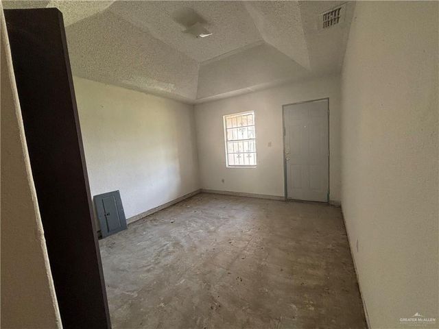 3117 S Spanish Palms Drive, Mercedes, TX 78570