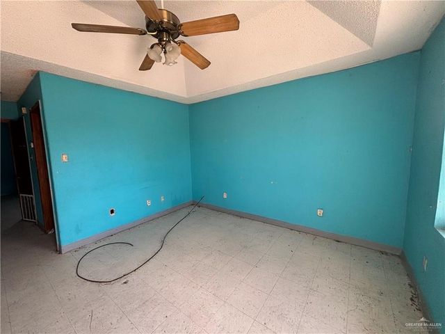 3117 S Spanish Palms Drive, Mercedes, TX 78570