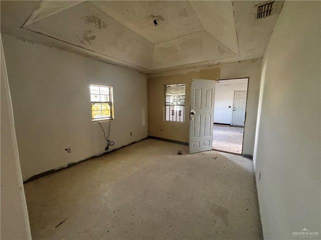 3117 S Spanish Palms Drive, Mercedes, TX 78570