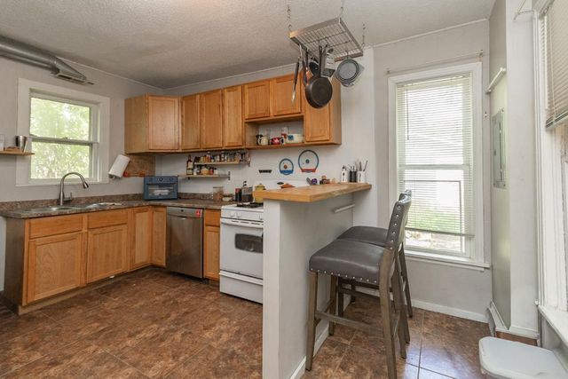 3031 17th Avenue S, Minneapolis, MN 55407