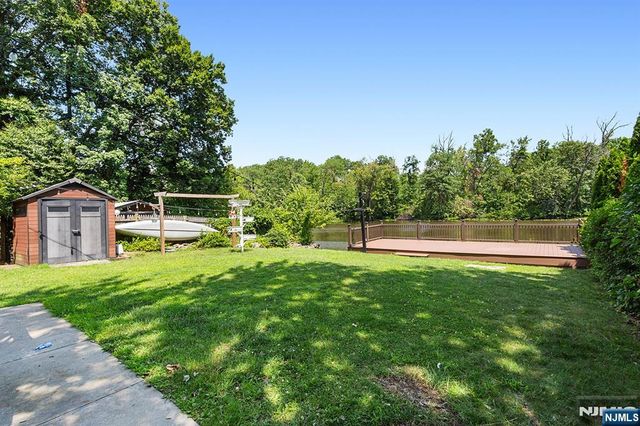 102 Island Avenue, Little Falls, NJ 07424