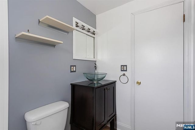 102 Island Avenue, Little Falls, NJ 07424