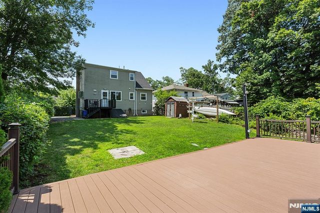 102 Island Avenue, Little Falls, NJ 07424