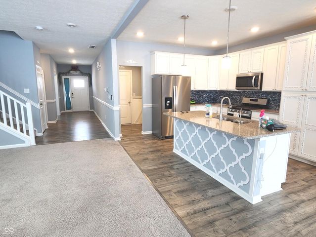 5817 Flat Hill Drive, Indianapolis, IN 46239