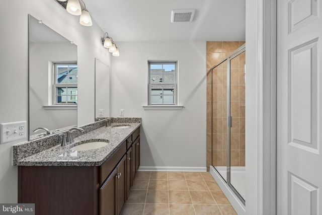 302 MILTON STAMP DR, Glen Mills, PA 19342