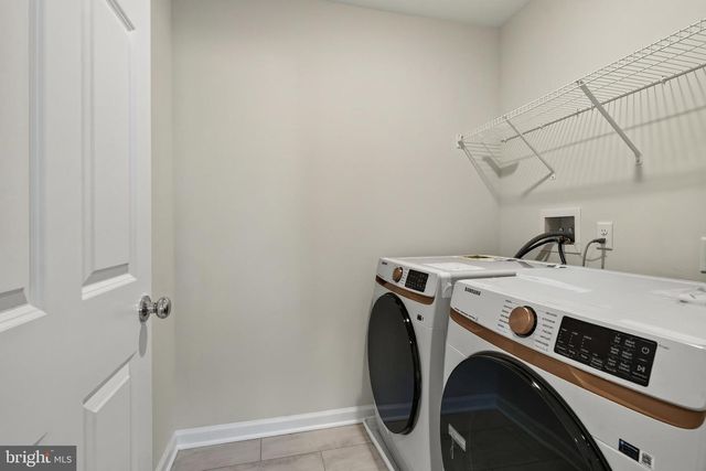 302 MILTON STAMP DR, Glen Mills, PA 19342