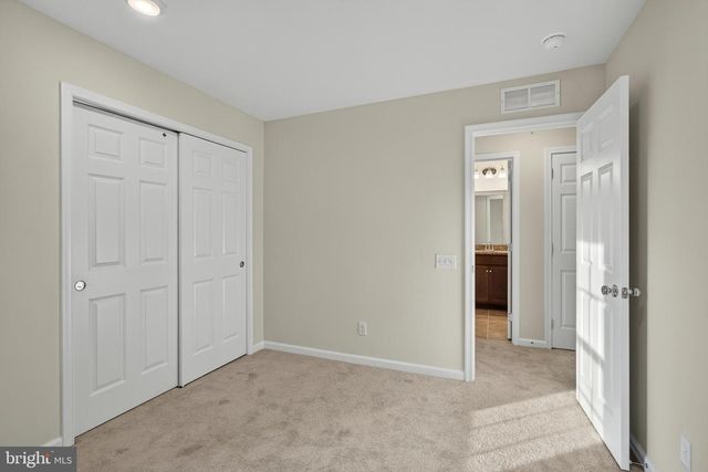 302 MILTON STAMP DR, Glen Mills, PA 19342