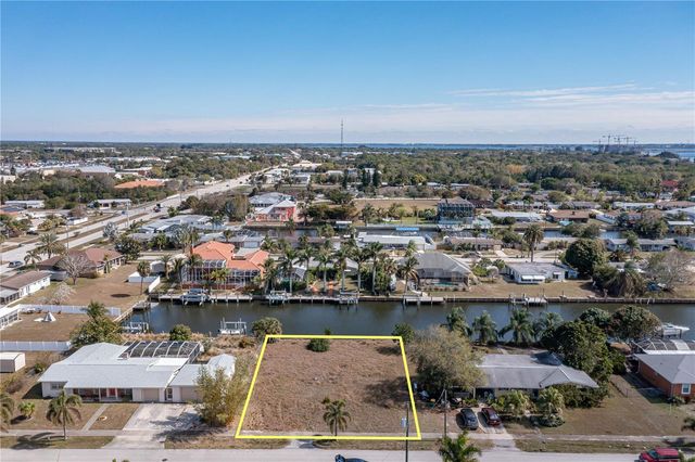 109 BALDWIN COURT SE, Port Charlotte, FL 33952