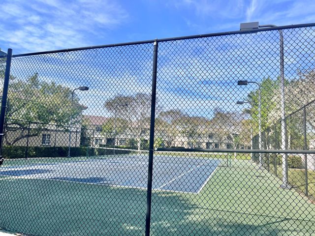 2010 Freeport Lane 4104, Riviera Beach, FL 33404