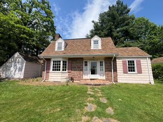35 Smith Avenue, Nyack, NY 10960
