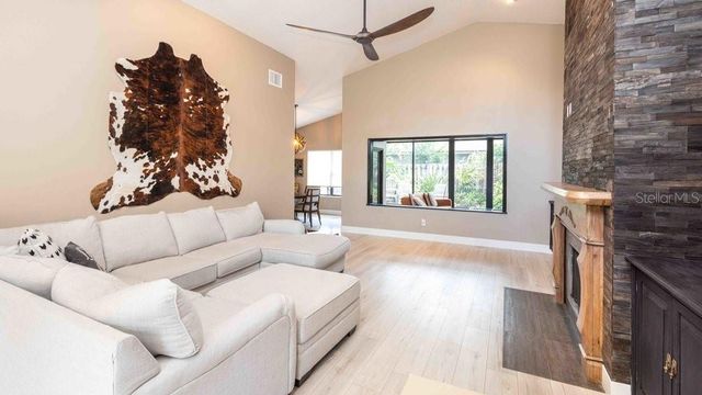 106 COUNTRY PLACE, Sanford, FL 32771