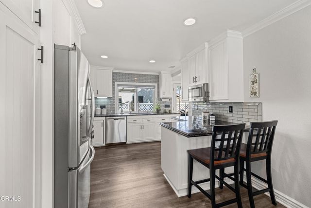 34124 Village 34, Camarillo, CA 93012