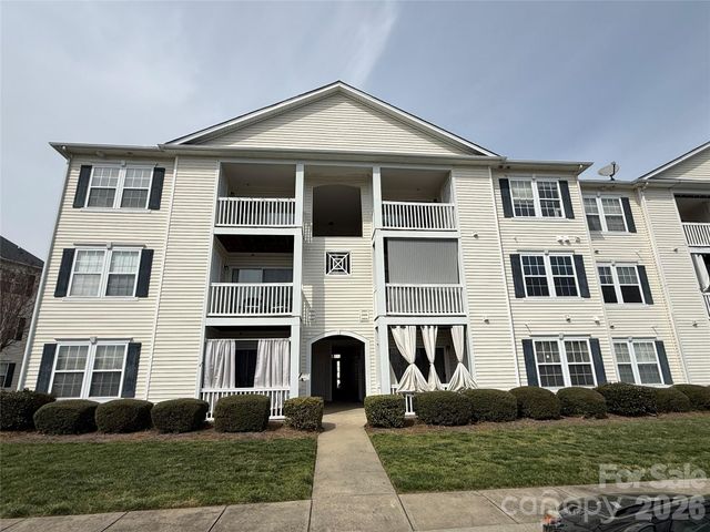 3991 Town Center Road, Harrisburg, NC 28075