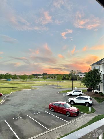 3991 Town Center Road, Harrisburg, NC 28075