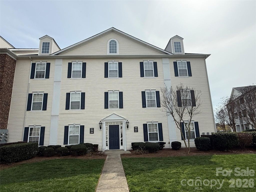 3991 Town Center Road, Harrisburg, NC 28075