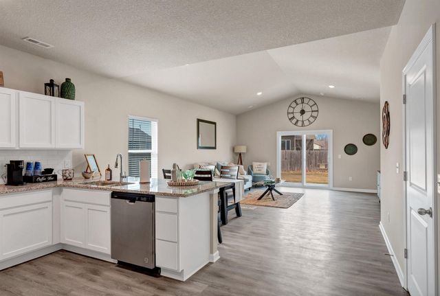 1787 W Redbud Lane, Goddard, KS 67052