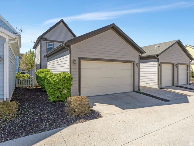10623 S TOPVIEW RD, South Jordan, UT 84009