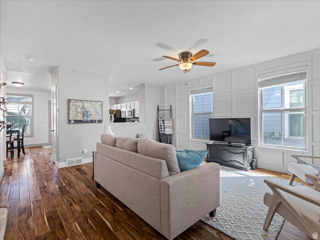 10623 S TOPVIEW RD, South Jordan, UT 84009