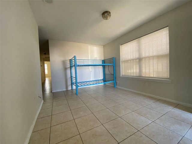 1816 Bessie Street, Fort Worth, TX 76104