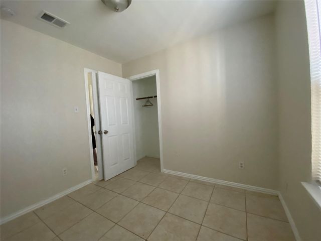 1816 Bessie Street, Fort Worth, TX 76104