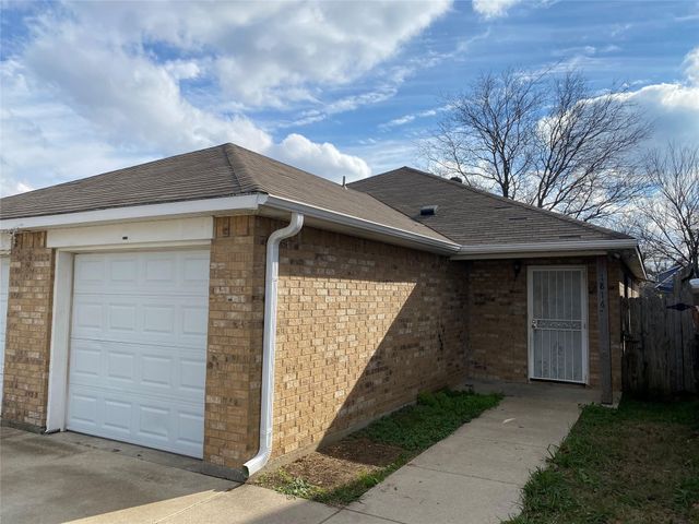 1816 Bessie Street, Fort Worth, TX 76104