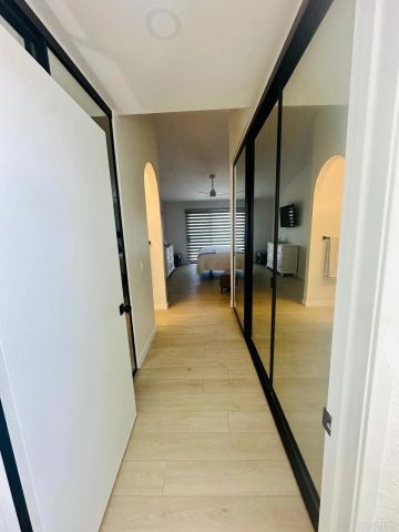 4165 Porte de Merano 152, San Diego, CA 92122
