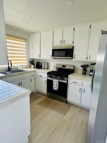 4165 Porte de Merano 152, San Diego, CA 92122